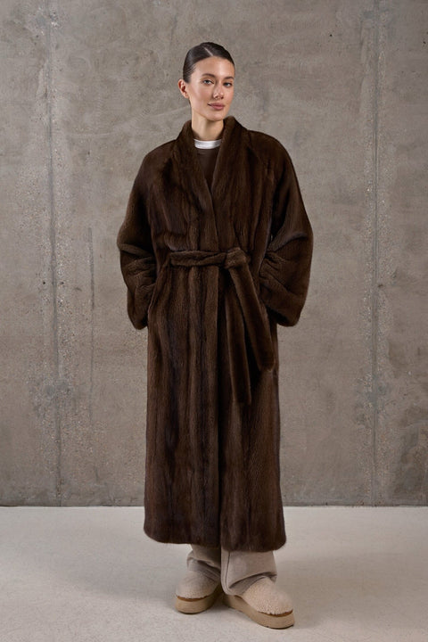 Cappotto lungo di visone marrone scuro