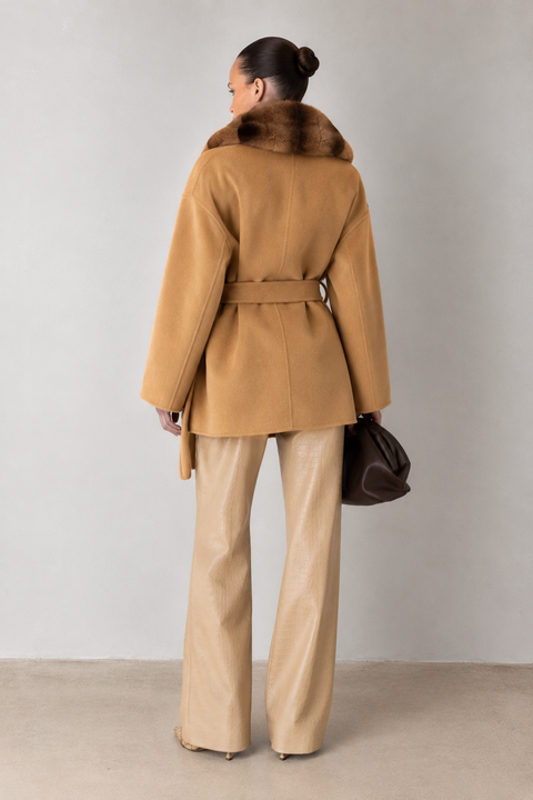 Cappotto in cashmere con visone