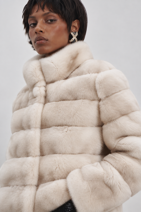 Manteau en fourrure de lapin Rex