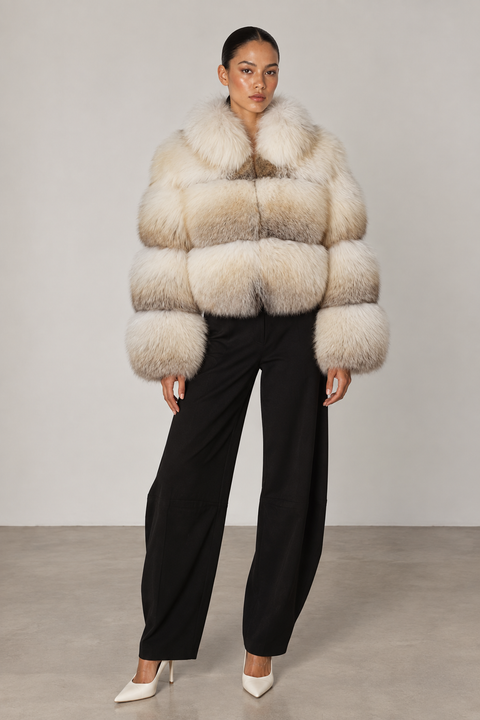 Manteau en fourrure de renard doré