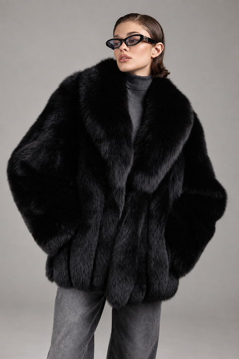 Manteau en fourrure de renard noir