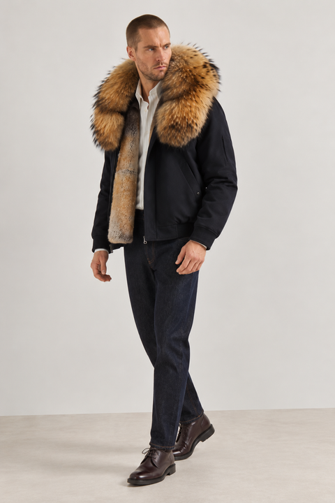 Parka da uomo nero foderato in pelliccia