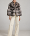 Manteau de fourrure de renard beige