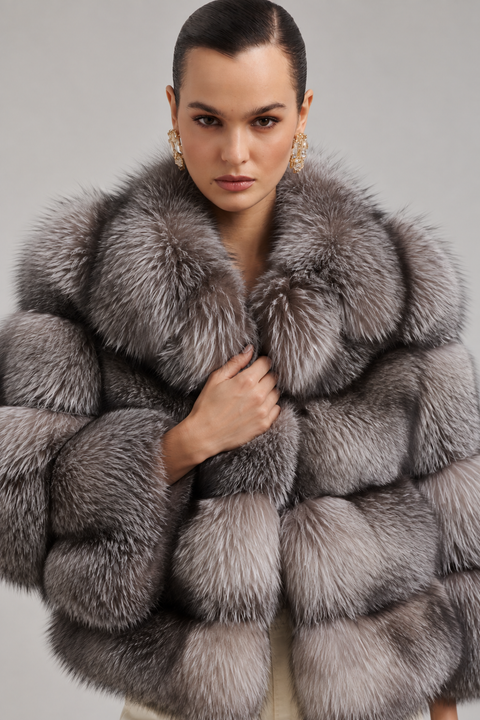 Manteau de fourrure de renard beige
